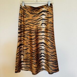 Tiger Print A-Line Satin Skirt size M